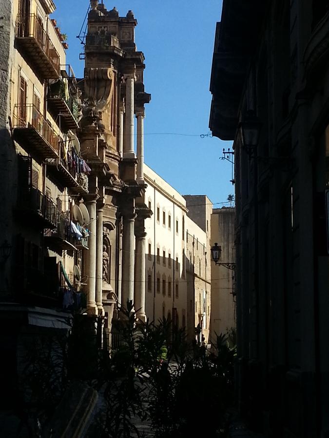 مبيت وإفطار باليرمو Ai Lattarini House المظهر الخارجي الصورة